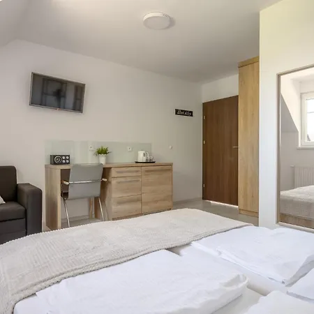 Blisko Morza Przy Porcie 3*