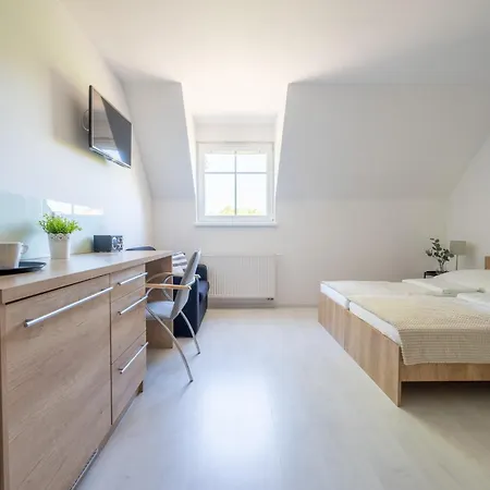 Blisko Morza Przy Porcie 3*